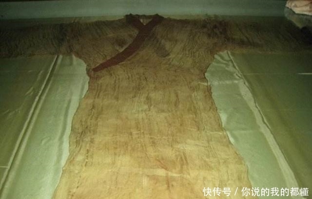 原本|陪葬辛追夫人的国宝素纱禅衣原本有两件, 可惜一件被冲到了下水道