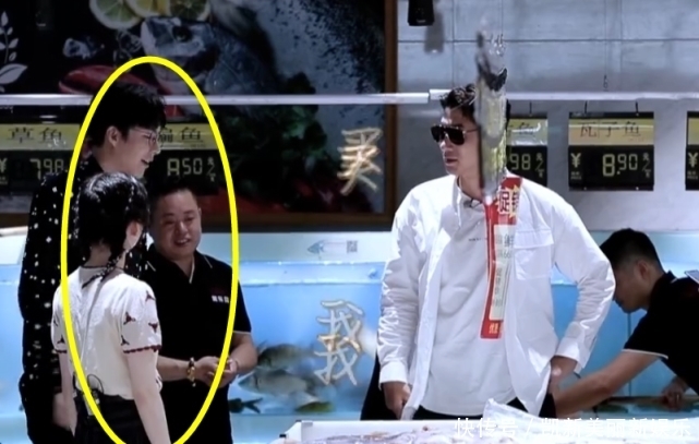 中餐廳第一個“帶資進組”的嘉賓，全程自費買食材，背景比穎寶都大