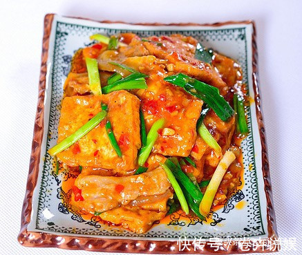 白玉菇|请客吃饭别再去外面，精选十二道家常菜，简单又体面，够你用一年