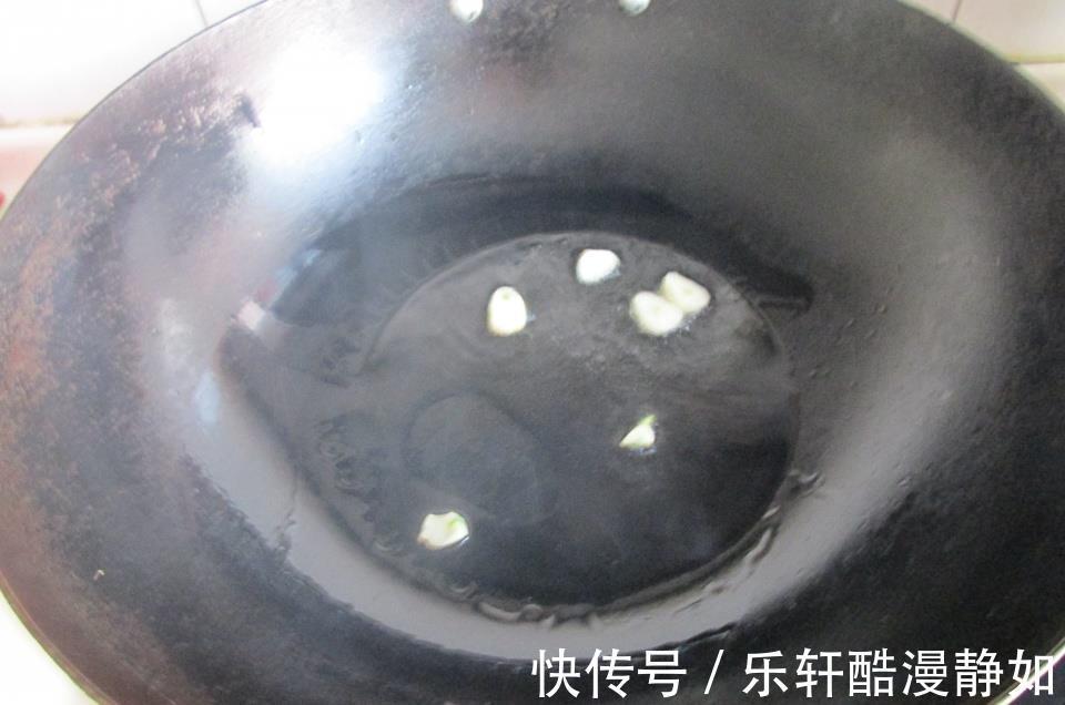 萝卜|入秋后,吃萝卜吃白菜,不如多吃这碱性蔬菜,煮煮就上桌,真滋润