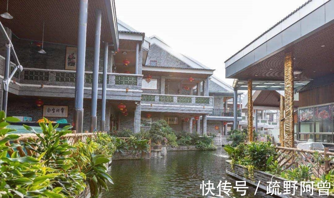 郑板桥$郑板桥给老师改诗,皇帝给大臣改诗,谁锦上添花、谁狗尾续貂?