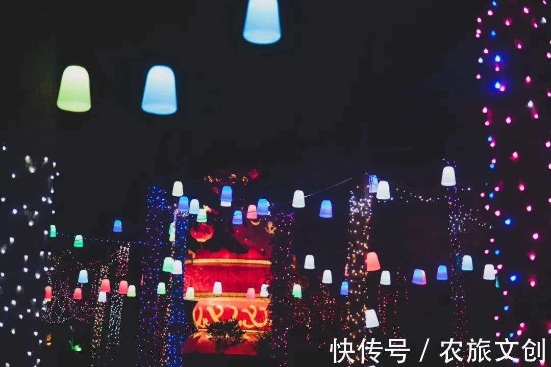 阳台上|双节来袭，爱在金秋，更有夜场门票免费送，赶快约