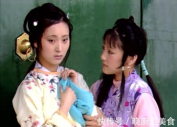 宝玉#红楼梦里，为何晴雯死了，林黛玉一点反应都没有？还满面含笑