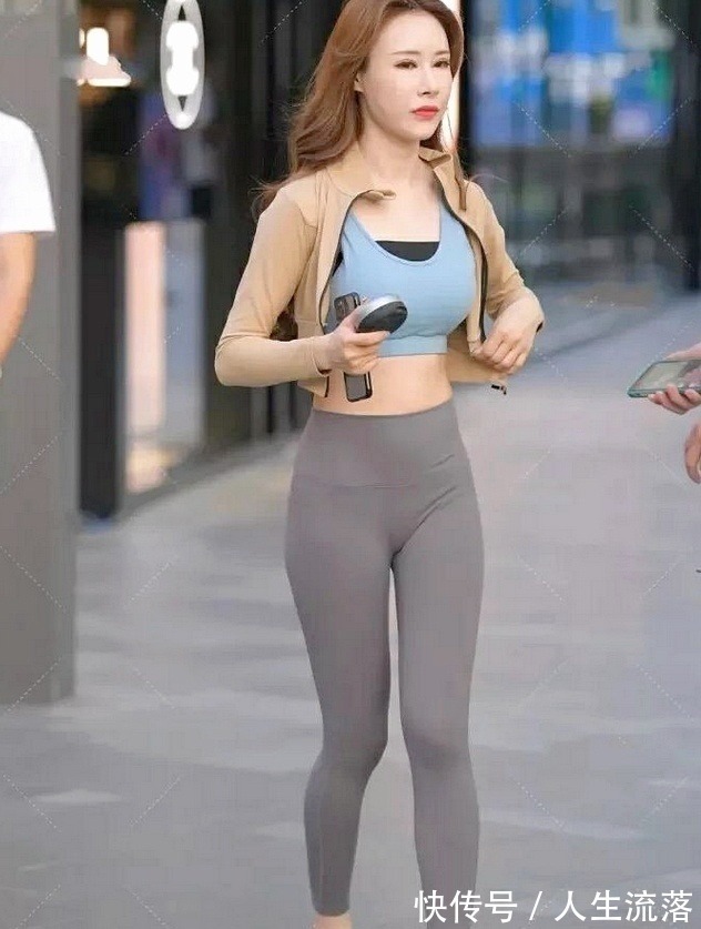 小姐姐 运动型的小姐姐,简单实用又得体知性,让你美得不动声色