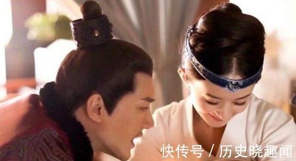 护士|宝宝出生后你愿意亲一亲吗?这位宝妈的反应出人意料,引护士大笑