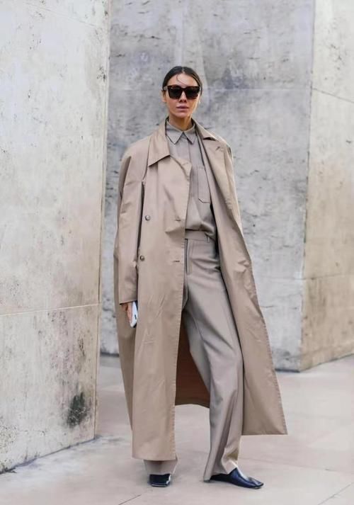 不管穿大衣还是风衣，都别配靴子了，今年这5双鞋更时髦百搭