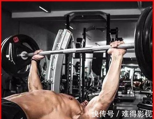 蝴蝶机|健身房训练时间话长短