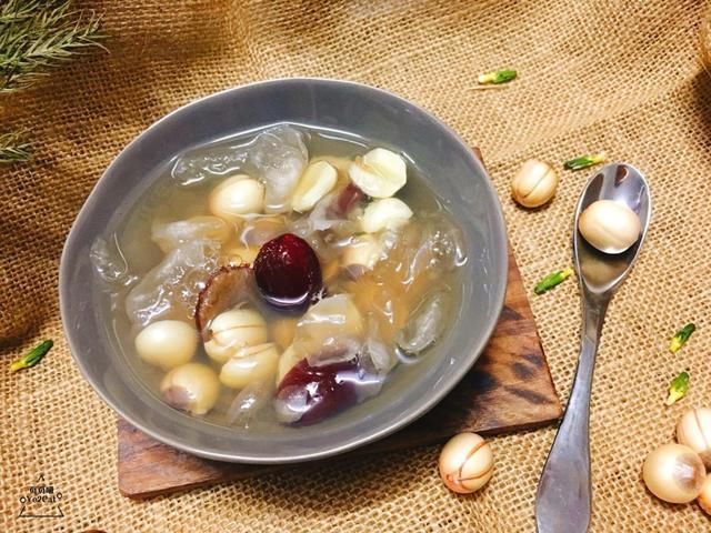 常年滋补的一道饮品，每天来一杯，再也不怕被叫阿姨了