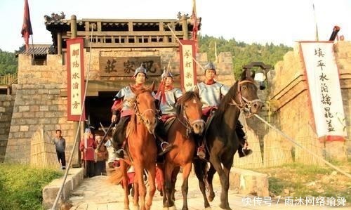 红尘|红尘品水浒:梁山打祝家庄,不是为了一只鸡,只是为了三万吨粮