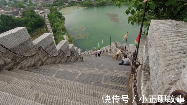 城墙|明朝屯兵而建的青岩古镇，贵阳南大门的古代要塞，登上城墙看风景