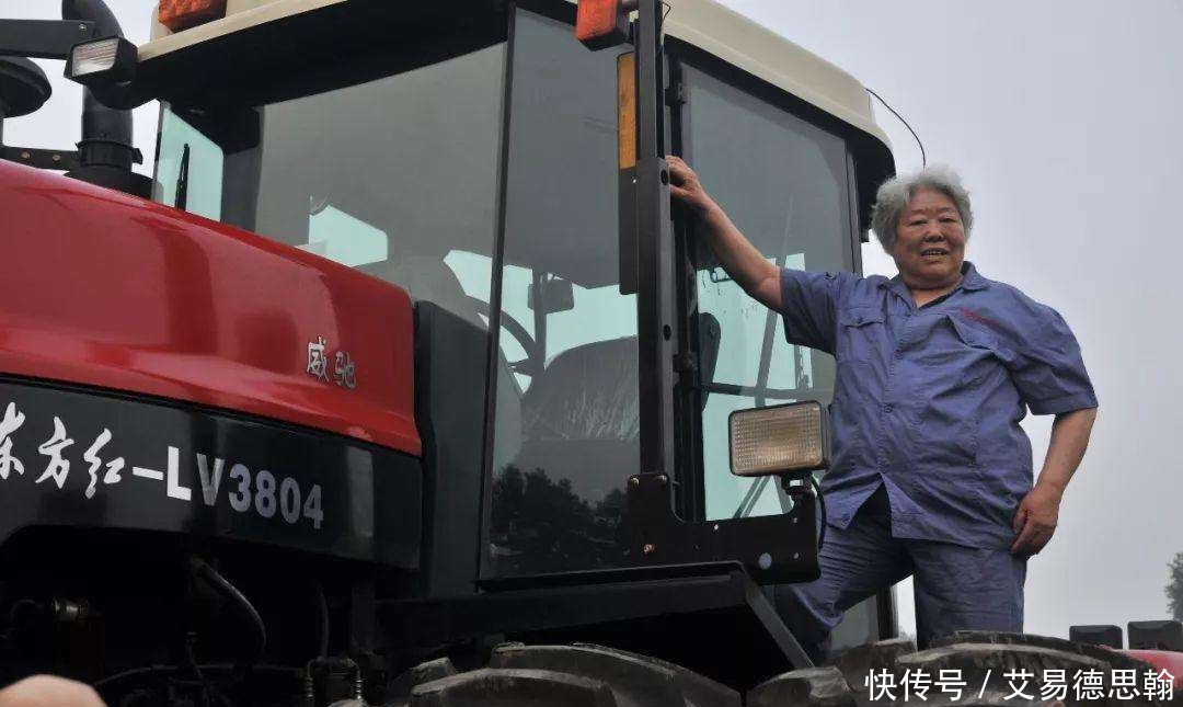 拖拉机手|1元纸币上的女拖拉机手:一生奉献给北大荒,出名后不接广告