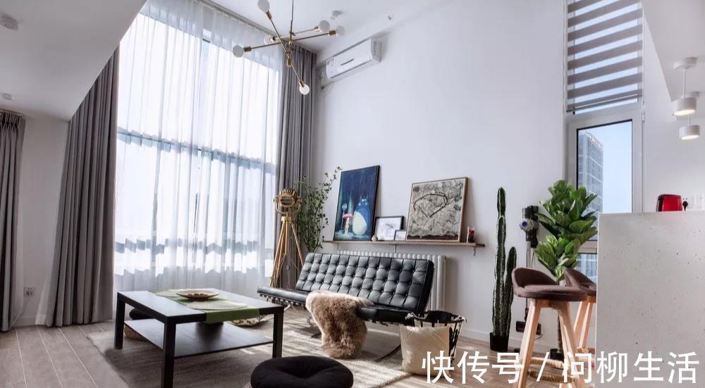 书房|朋友买下45㎡顶层阁楼，打造成带衣帽间书房休闲区的小复式，真香