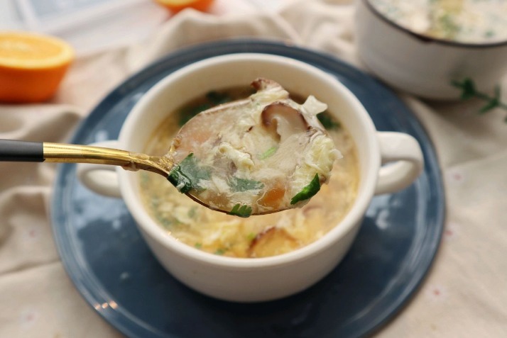 鸡蛋汤|秋天多给家人喝山药鸡蛋汤,健脾养胃,尤其孩子要多喝