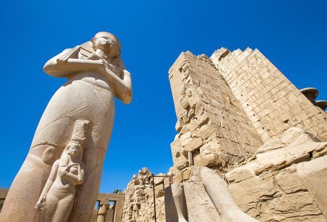 神庙|卡纳克神庙始建于3900多年前,位于埃及城市卢克索北部