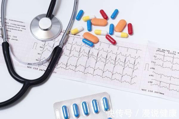 并发症|血糖高，放任不管？千万别不当回事，4个后果哪个也不好对付