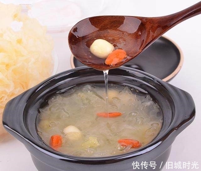桃胶|皱纹最怕这几种食物,女人每天吃一点,让你的皮肤紧致富有弹性