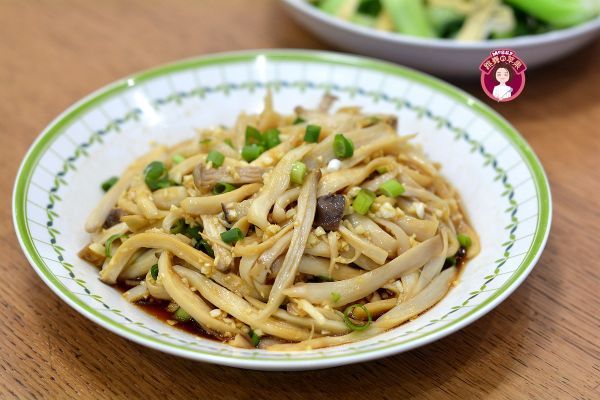 杏鲍菇|凉拌手撕杏鲍菇