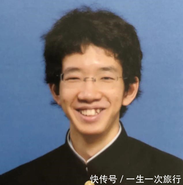 女装大佬发布初次cos照，黑历史大公开，见证变成美少女全过程