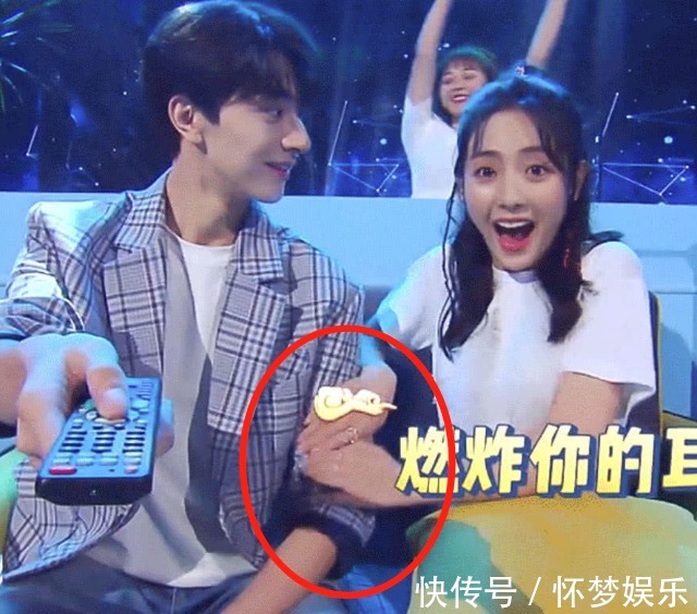 林一邢菲參加《快本》,誰(shuí)注意邢菲的手放哪了滿屏檸檬酸