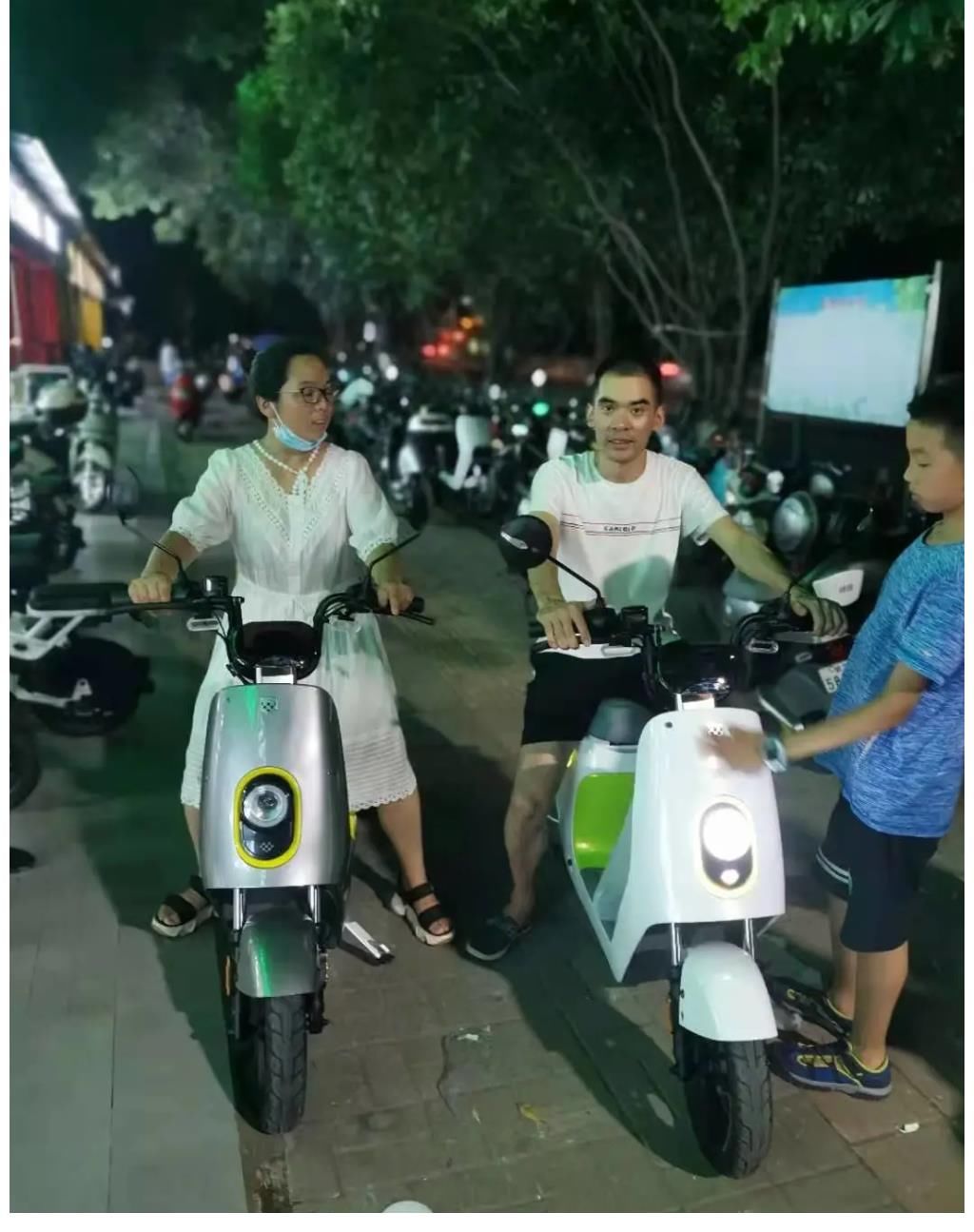 綜藝|24小時內連續官宣兩檔綜藝，綠源旺季打出“雙王炸”