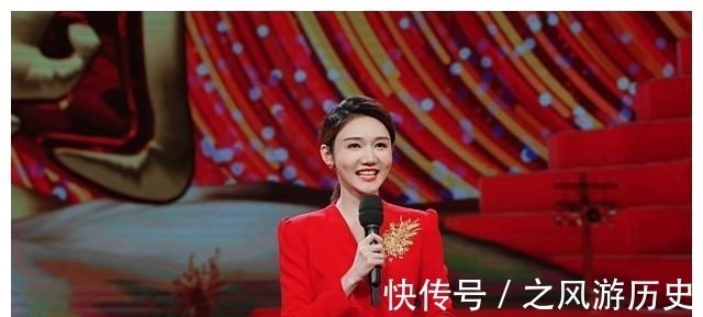 龙洋与郭嘉宁首次搭档主持央视大型晚会,形象反差大,风格也不搭