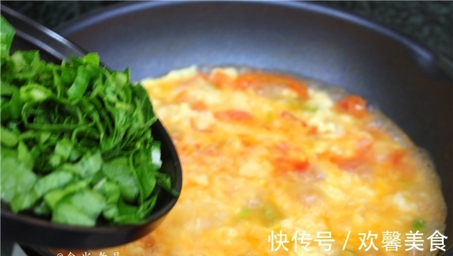 面疙瘩|此款早餐很简单，好吃易消化，不需揉面，拌一拌，煮一煮就搞定