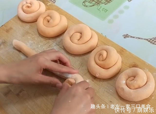 西红柿汁|活了30年，才知道西红柿加鸡蛋这样做这么好吃，营养解馋，流口水