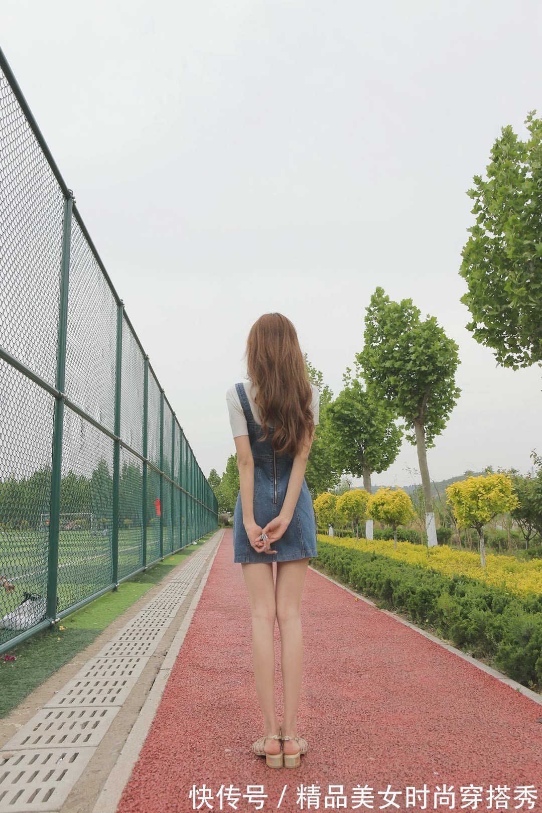 女神|学院风风格的穿搭,演绎一枚时尚清新的甜美校园女神