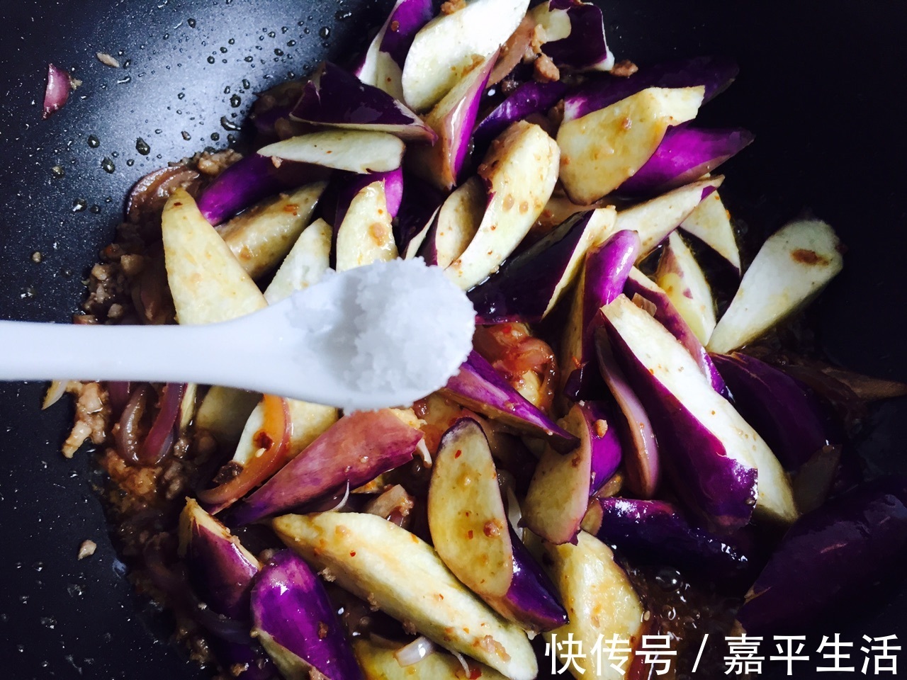 下饭|家庭版酱爆茄子,简单好做,美味下饭