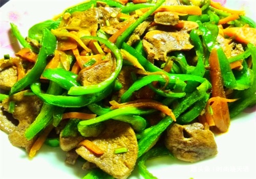 子宫|女性要美容，离不开4种食物，滋阴降火，净化血液，滋养女性子宫