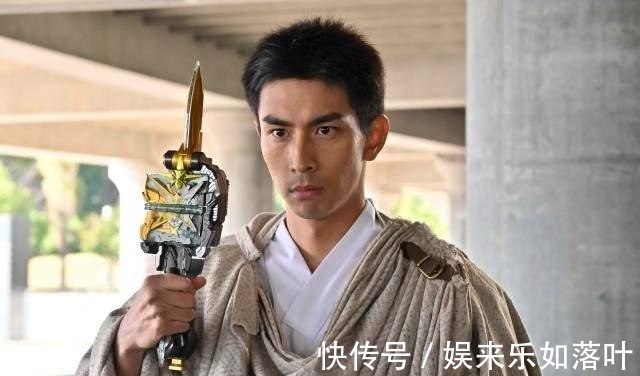 友情|假面骑士圣刃16话追加先行图 圣刃友情的小船说翻就翻了