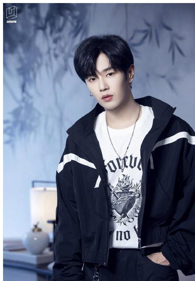 李汶翰|乐华又现“文盲”,李汶翰不会写常见字,网友:九漏鱼人传人