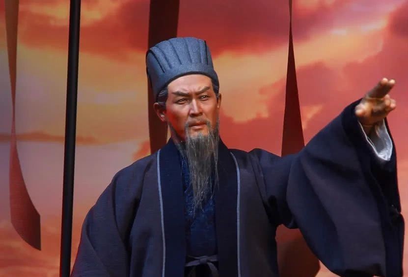 蜀汉|三国中蜀国最弱，为何反而最好战？谈谈刘备诸葛亮的“先军政策”