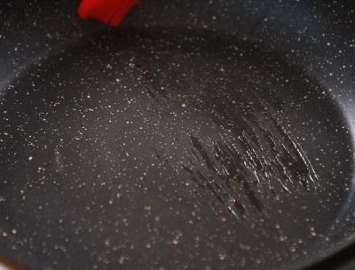 秘制鸡翅做法,香香辣辣上桌,1秒就能被抢光