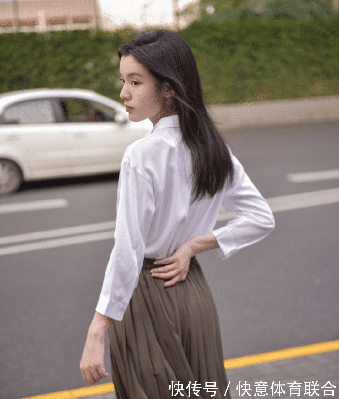 搭配 初秋,唯有“白衬衫”不可辜负,这些搭配思路太值得借鉴