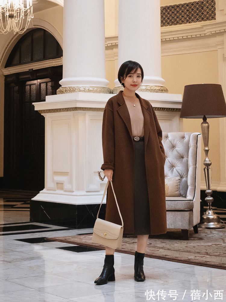 减龄 今年风靡的“大衣”搭配,轻松穿出优雅大女人韵味,减龄又有气质
