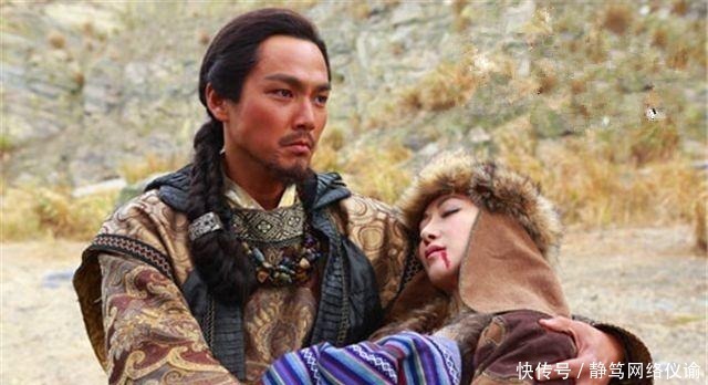 为什么萧远山一个人可以反杀中原武林这么多高手?原因有两个