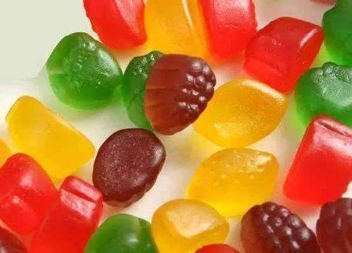 吃货|这种4种零食，买回来放冰箱冷冻更好吃，最后一种好吃得不像话