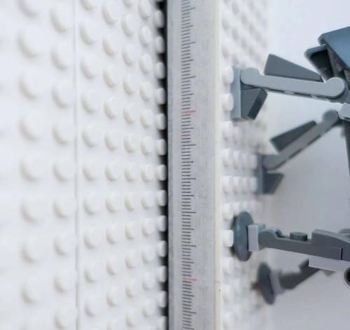 乐高积木|花300块改造的丑门,竟成了家里最好玩的地方?