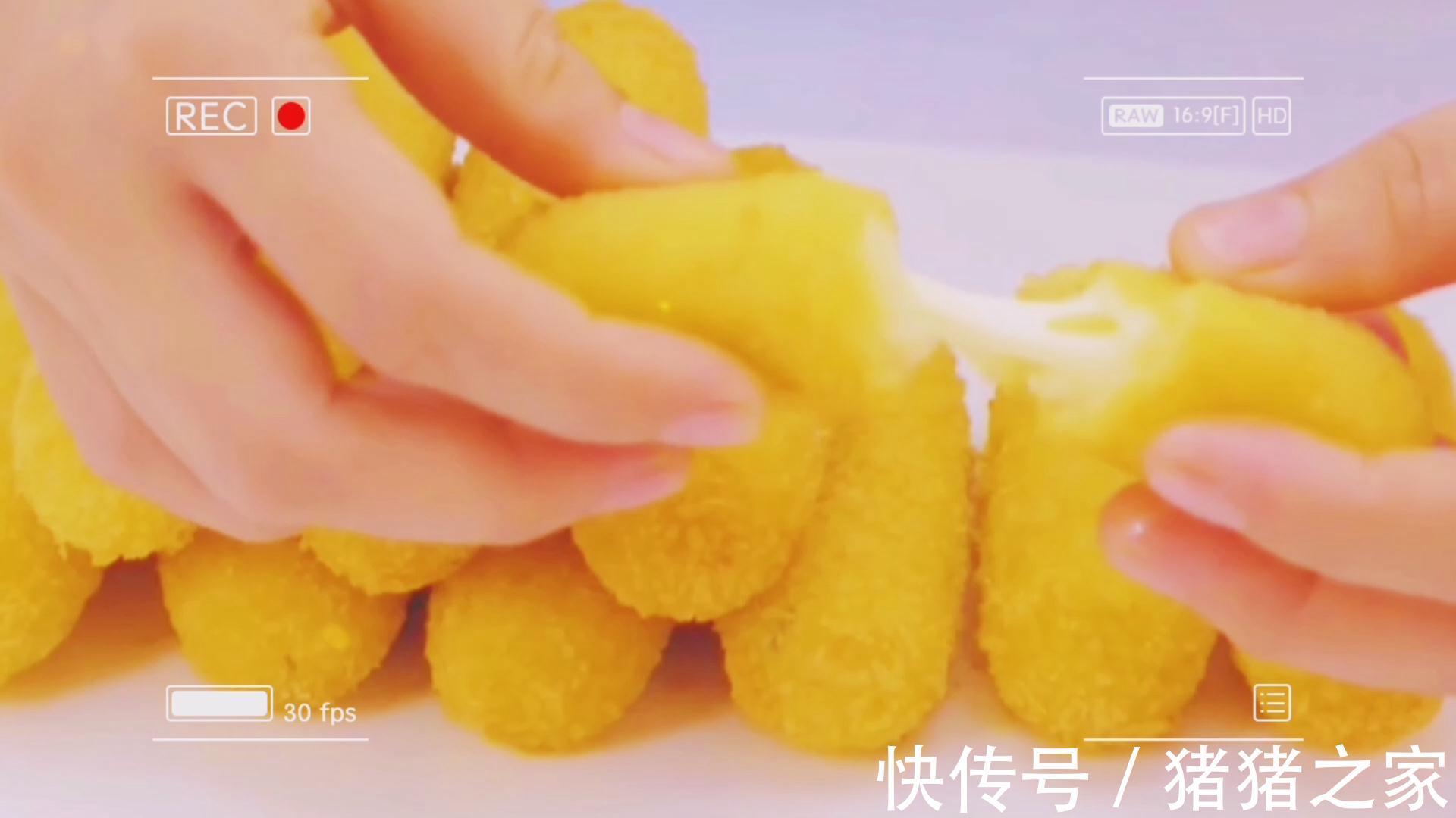 土豆奶酪条|又香又软的土豆奶酪条就制作完成了，还可拉丝哦！你喜欢吗？