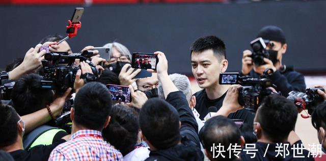 广东男篮|20分大胜不足为喜!杨鸣低调回应,赛后名记曝辽宁男篮还有好消息