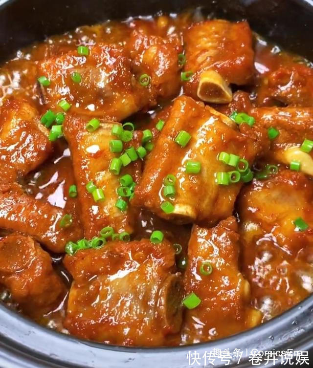 白玉菇|请客吃饭别再去外面，精选十二道家常菜，简单又体面，够你用一年