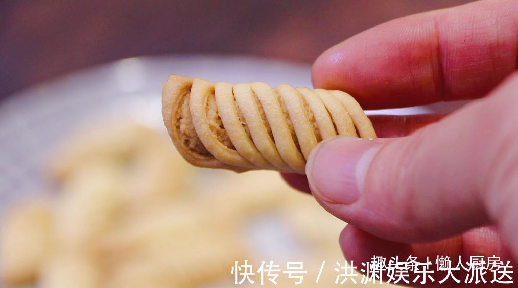 糯米粉|花生酱不只是调味品，配上面粉做的花生酥，一口一个吃着太香了
