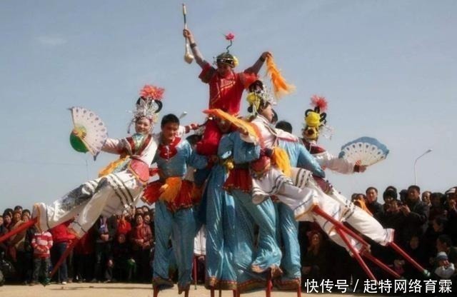 鞋底 高跟鞋穿多了真不好吗?中国人一千多年前就开始穿了