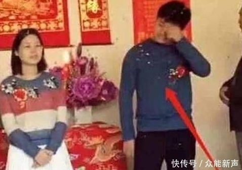 新娘|“最穷婚礼”走红,新郎现场抹眼泪,网友:新娘比拜金女好很多