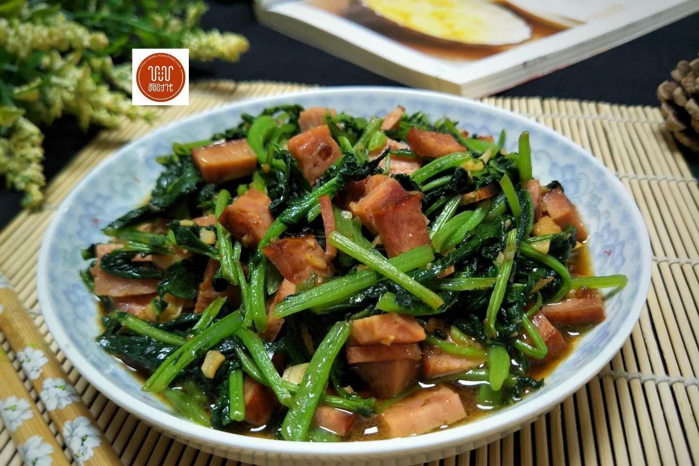 这菜不懂吃可惜了,简单炒一炒,太鲜了,还能