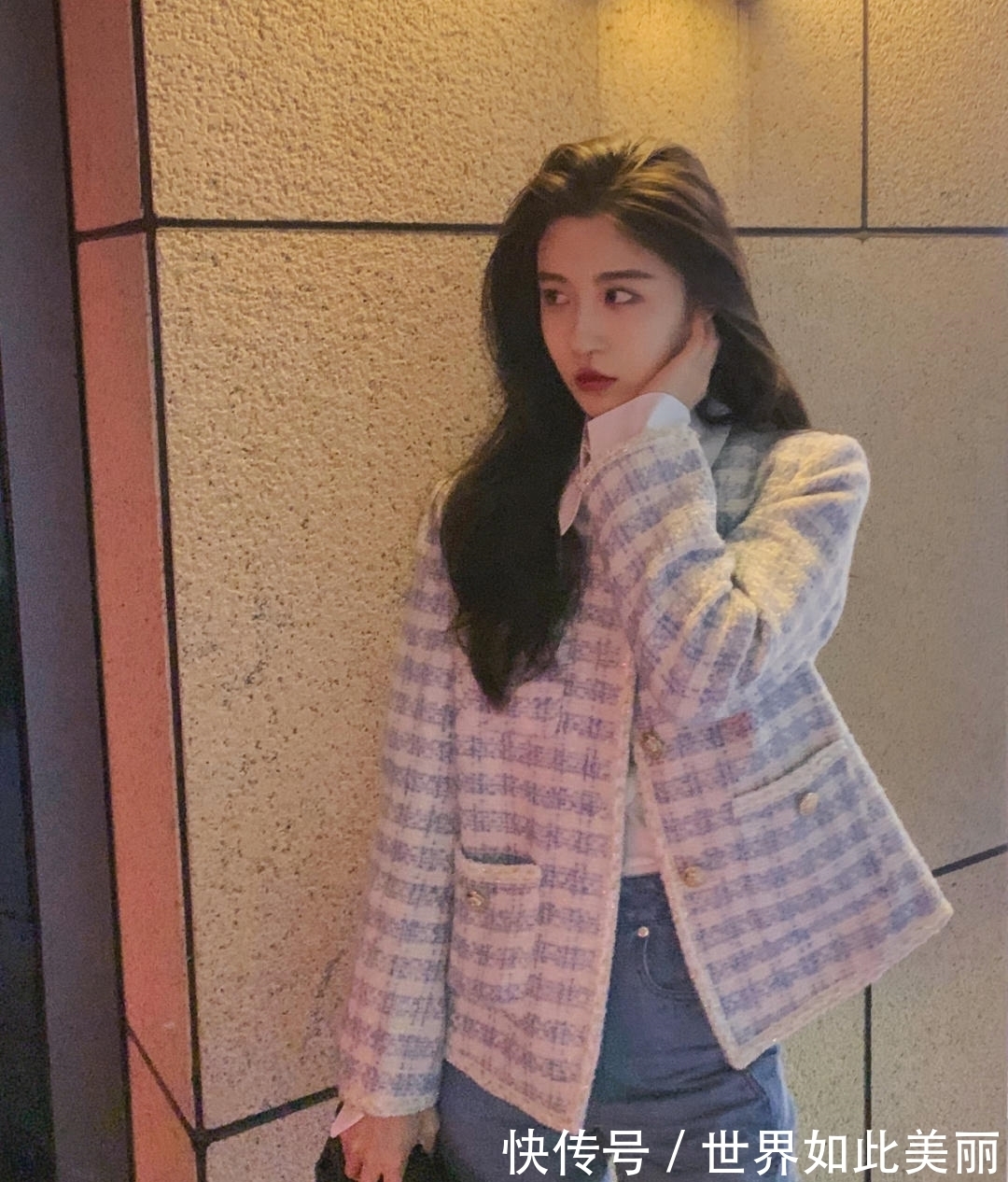 外套 “小香风外套”穿出绝美氛围感,这5色值得一试,演绎冬季高级感