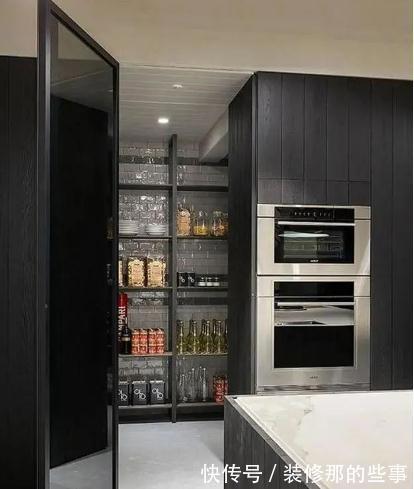 储藏室|柜子不打到底,留1平储藏室,整齐又省心