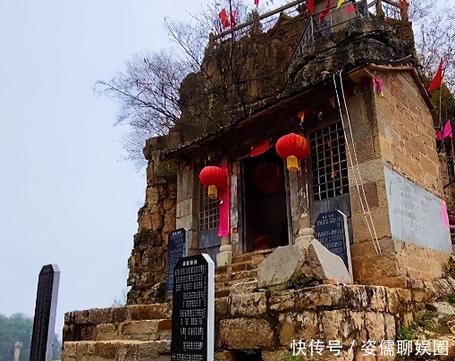 山西|山西一座千年古寺，屹立于山巅之上，孤零零的无人主持