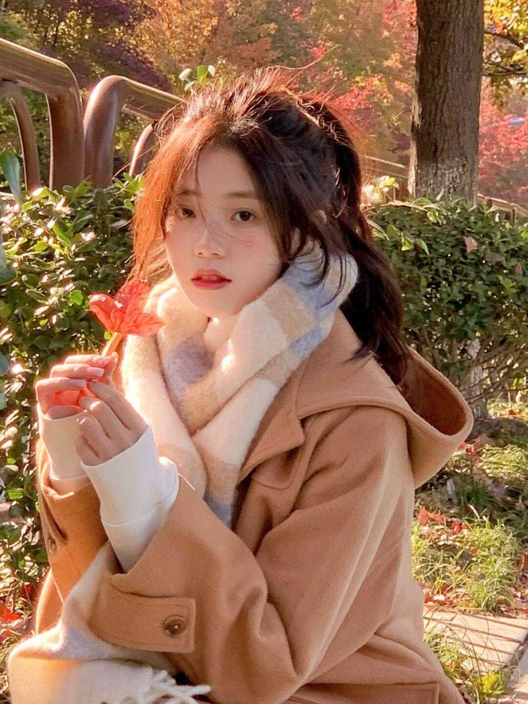 版型 除了羽绒服,这几件衣服才是微胖女孩的福利,温暖有气质